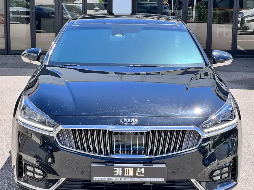 Kia K7のカーフィルム施工事例：費用目安と仕上がり 施工写真 3-1