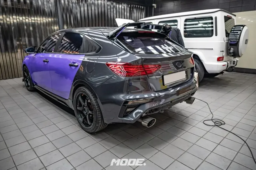 Kia K3 GTのカーラッピング事例｜費用目安・仕上がり 施工写真 2-1
