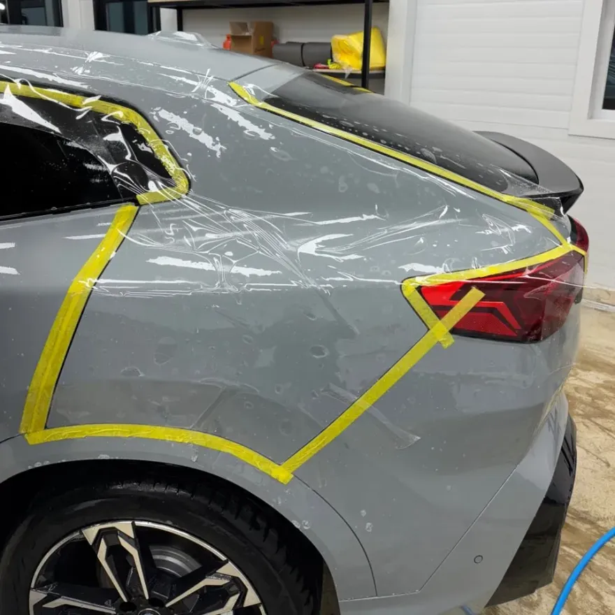 BMW X2 PPF施工事例｜費用目安と仕上がり 施工写真 2-3