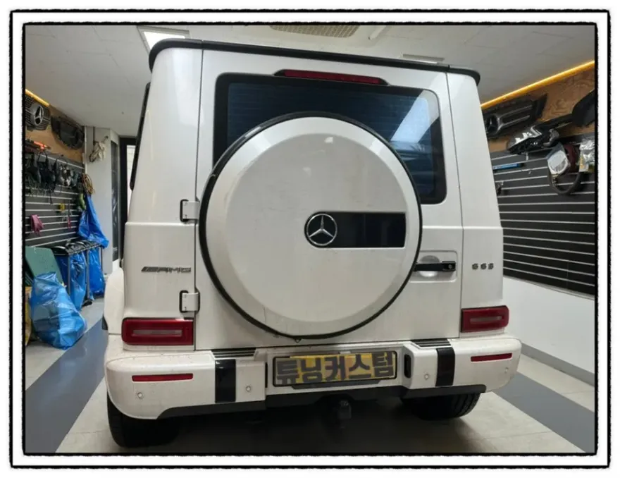 メルセデス・ベンツ G63 AMGのカーラッピング事例|費用目安・仕上がり 施工写真 1-3