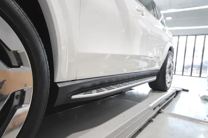 Mercedes-Benz GLS body kit - Mercedes-Benz GLS Body Kit Installation Review photo 5