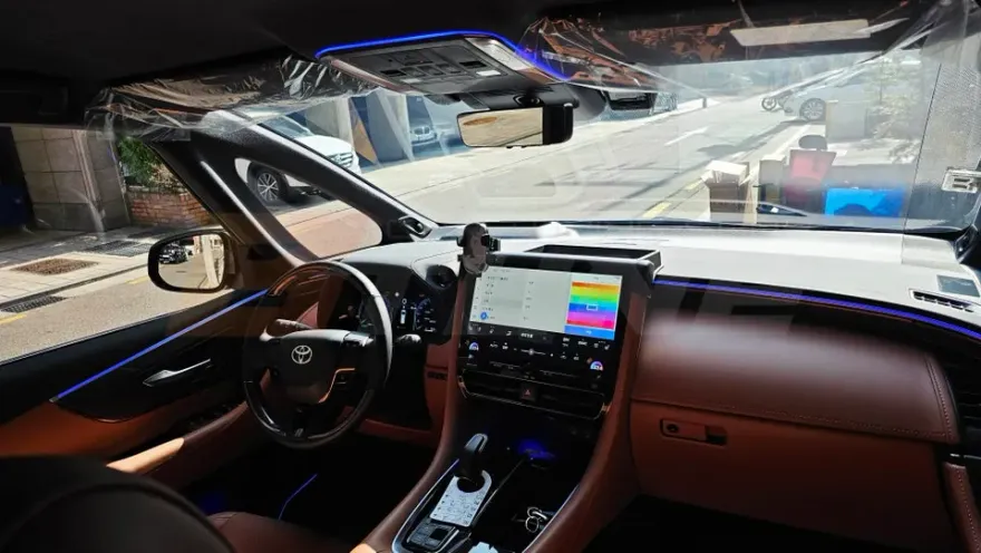 Toyota Alphard ambient lighting - Toyota Alphard Ambient Lighting Review photo 4