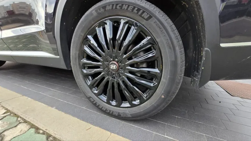 Hyundai Palisadeのガラスコーティング事例|費用目安・仕上がり 施工写真 2-1