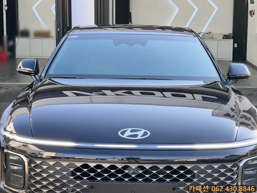 Hyundai Grandeur GN7のカーフィルム施工事例 施工写真 4-1