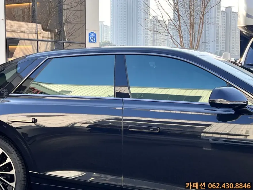 Hyundai Grandeur GN7のカーフィルム施工事例 施工写真 1-3