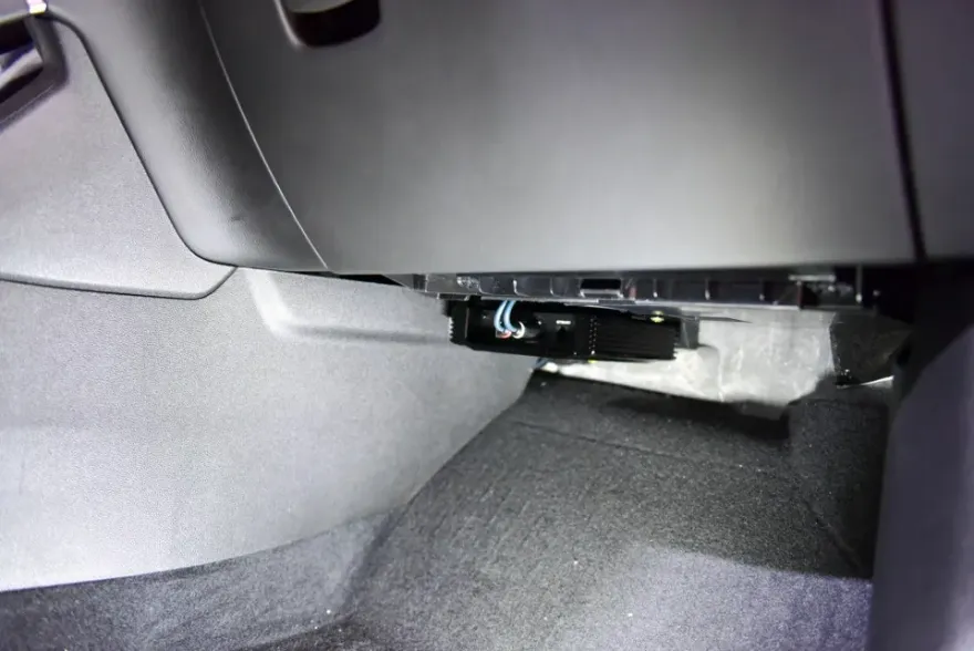 Renault QM6のカーオーディオ施工事例 施工写真 3-2