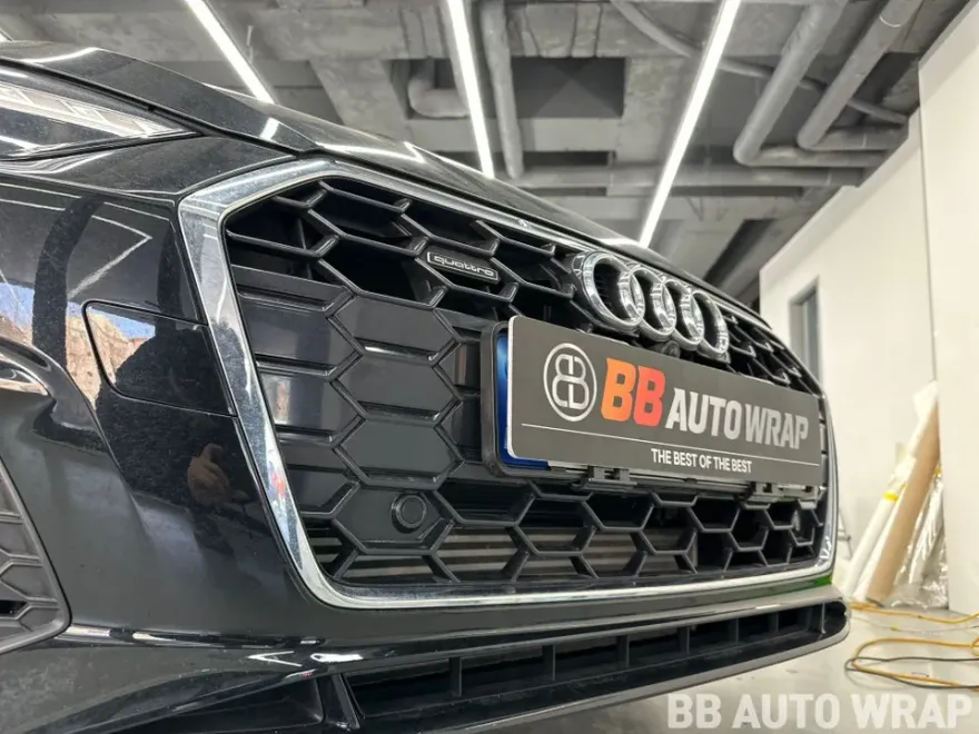 Audi A5のカーラッピング事例｜費用目安・仕上がり 施工写真 2-3