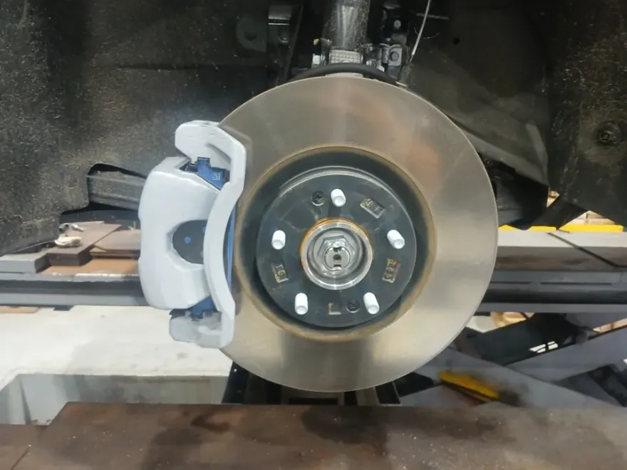 Kia Sorento MQ4 wheel repair - Kia Sorento MQ4 Wheel Repair & Painting Review photo 5