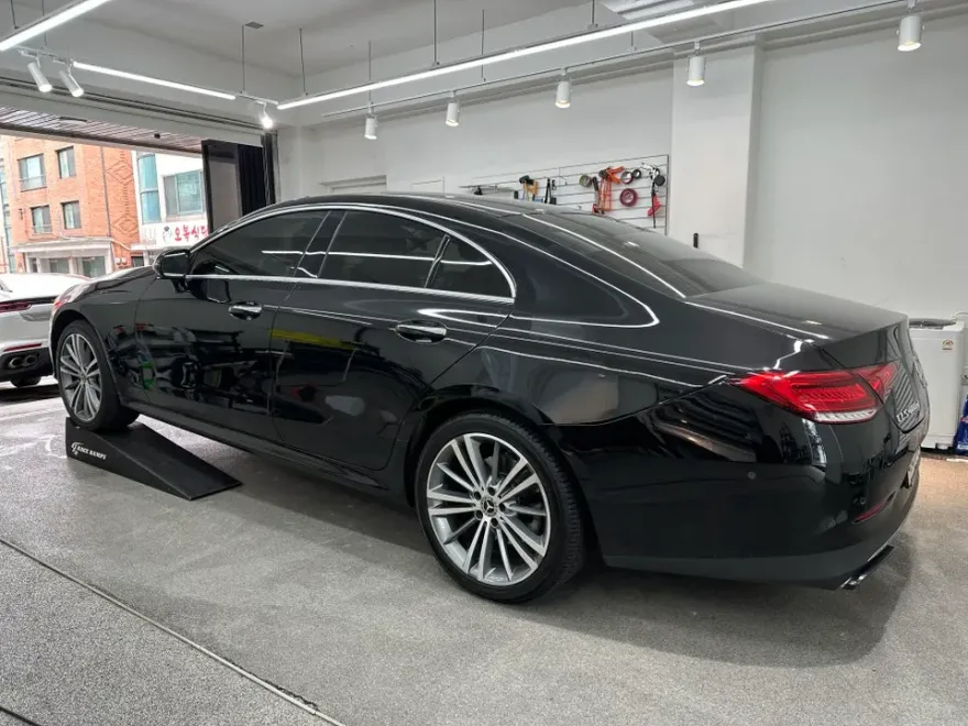 Mercedes-Benz CLSのPPF施工事例｜費用目安と仕上がり 施工写真 3-1