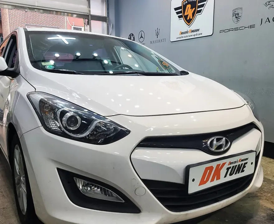 Hyundai i30 body kit - Hyundai i30 Body Kit Installation Review photo 2