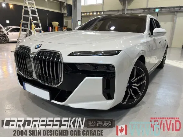 BMW 7 Seriesのカーラッピング事例｜費用目安・仕上がり 施工写真 3-1