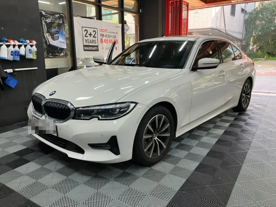 BMW 3 Series G20 ドライブレコーダー取付事例|費用目安・仕上がり 施工写真 1-1