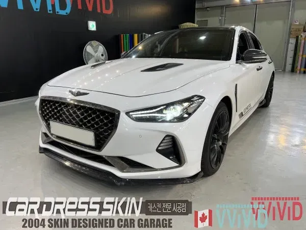 Genesis G70のカーラッピング事例|無光ブルークローム 施工写真 1-1