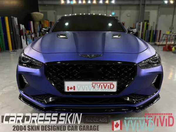 Genesis G70のカーラッピング事例|無光ブルークローム 施工写真 4-2