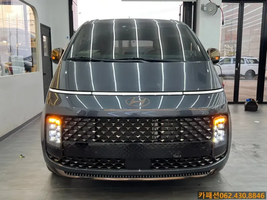 Hyundai Staria body kit installation result