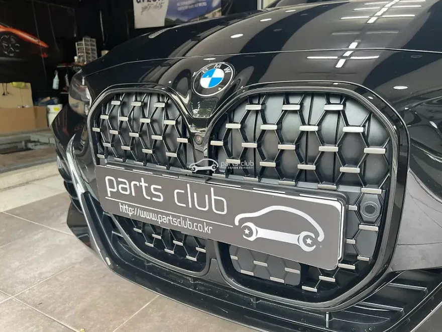BMW 4 Series G22 body kit - BMW 4 Series G22 Body Kit Installation Cost & Review photo 3