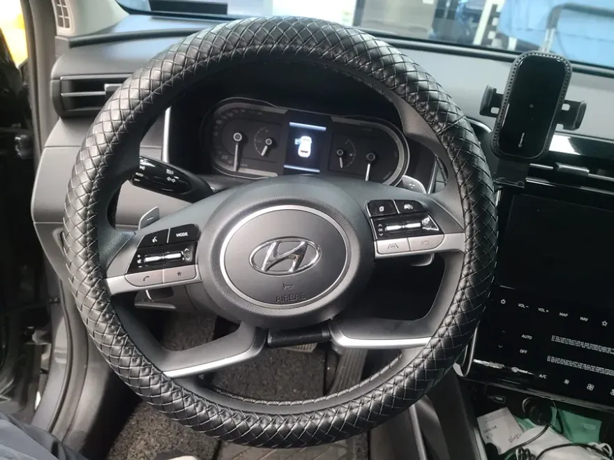 Kia Tucson NX4 seat ventilation - Kia Tucson NX4 Seat Climate Upgrade Review photo 3