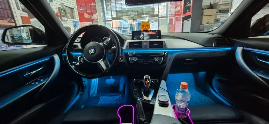 BMW 3 Series ambient lighting - BMW 3 Series Ambient Lighting Review — Cost & Results photo 4