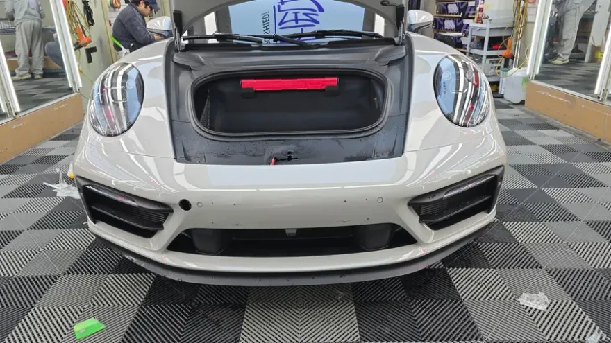 ポルシェ 911 カレラ PPF施工事例｜費用目安と仕上がり 施工写真 1-3