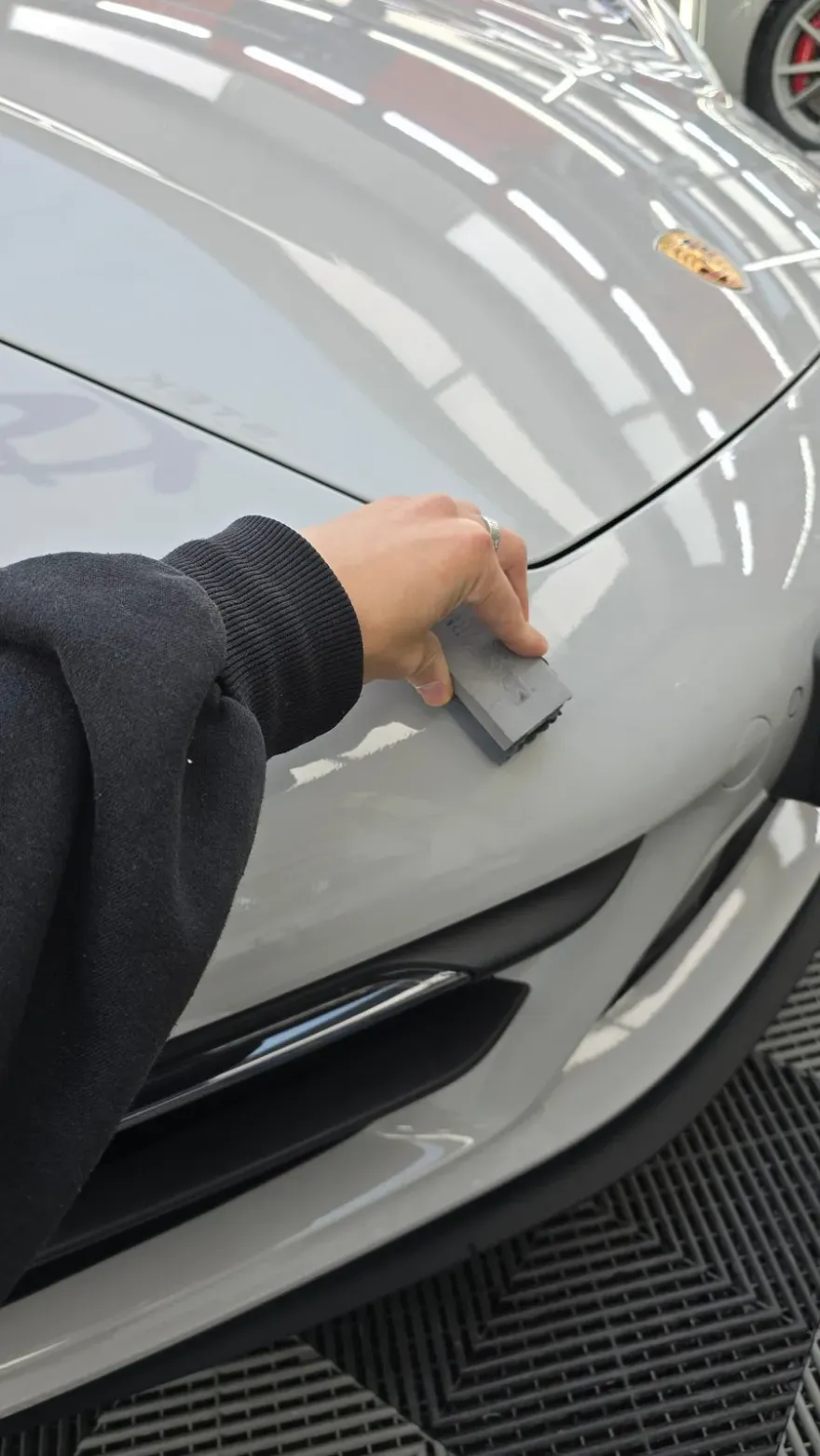 ポルシェ 911 カレラ PPF施工事例｜費用目安と仕上がり 施工写真 2-3