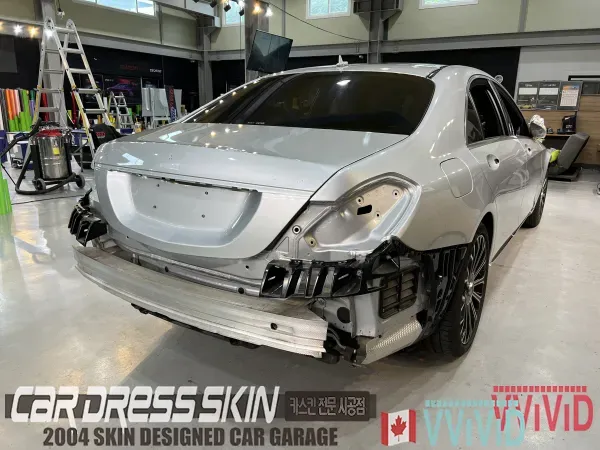 Mercedes-Benz S-Classのカーラッピング事例|費用目安・仕上がり 施工写真 3-1
