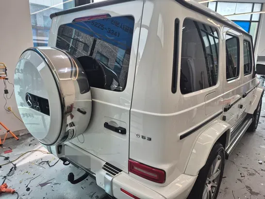 Mercedes-Benz G-Wagonのカーラッピング事例|費用目安・仕上がり 施工写真 1-2