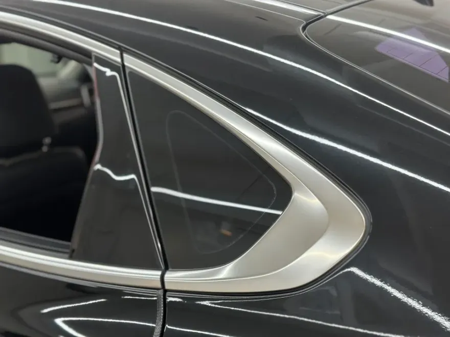 Hyundai AzeraのPPF施工事例 施工写真 1-2