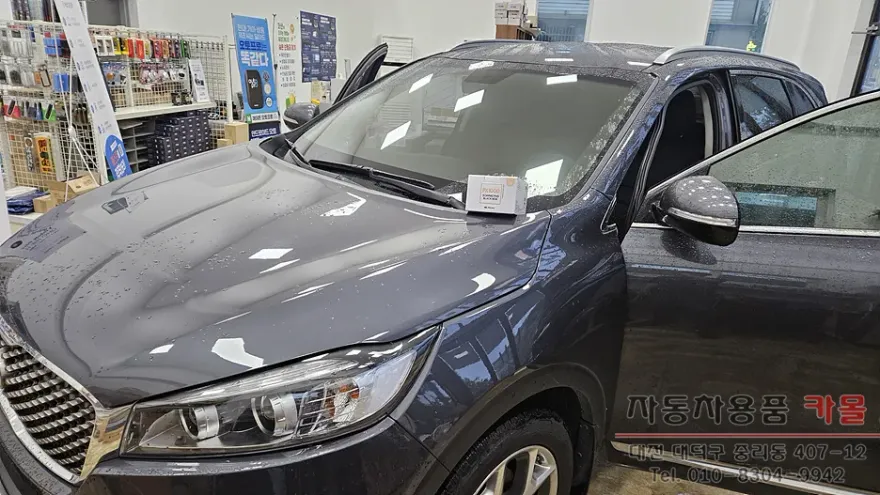 Kia Sorento UMのドラレコ取付事例|費用目安・仕上がり 施工写真 1-1