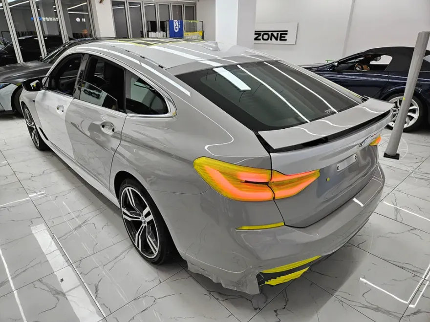 BMW 6 Seriesのカーラッピング事例|費用目安・仕上がり 施工写真 1-2