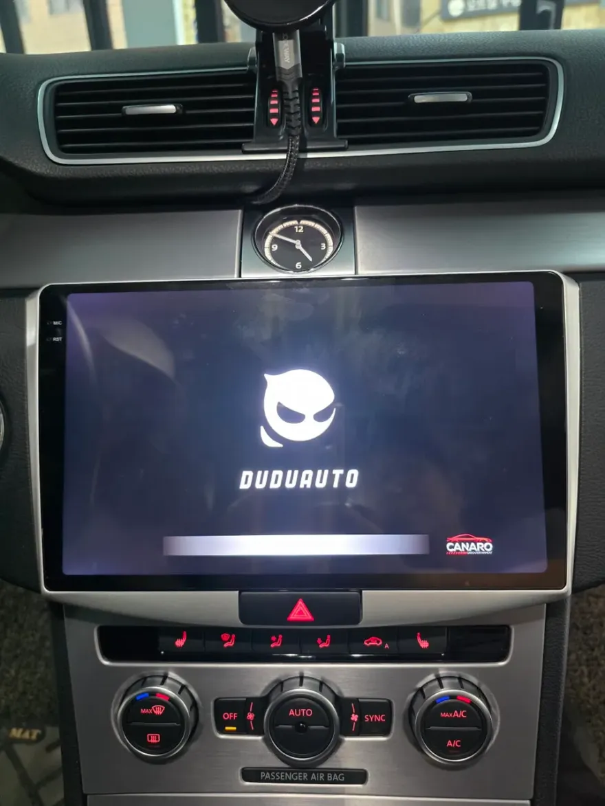 Volkswagen CCのAndroid Auto・CarPlay取付事例 施工写真 5