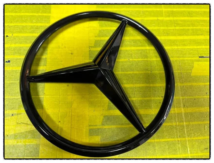 Mercedes-Benz Eクラスのカーラッピング事例|費用目安・仕上がり 施工写真 2-2