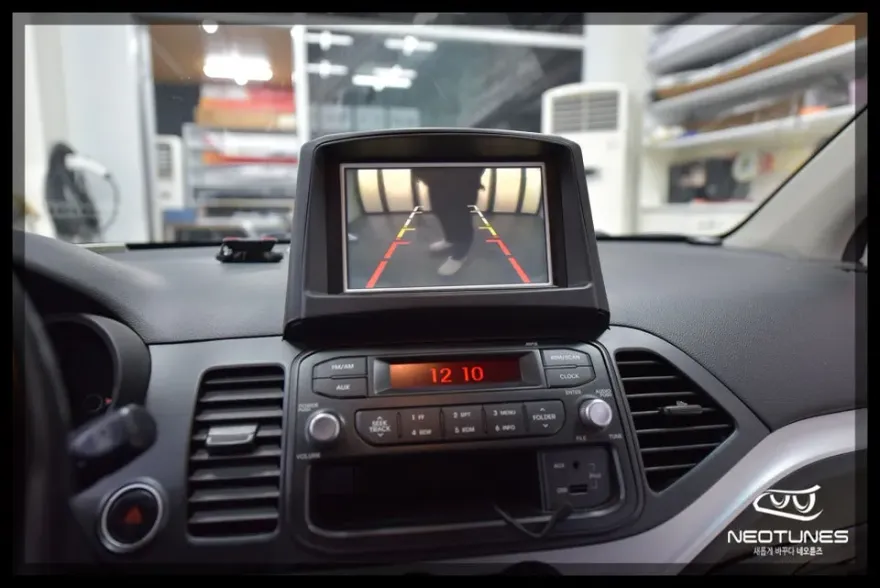 Kia MorningのAndroid Auto・CarPlay取付事例 施工写真 3-1