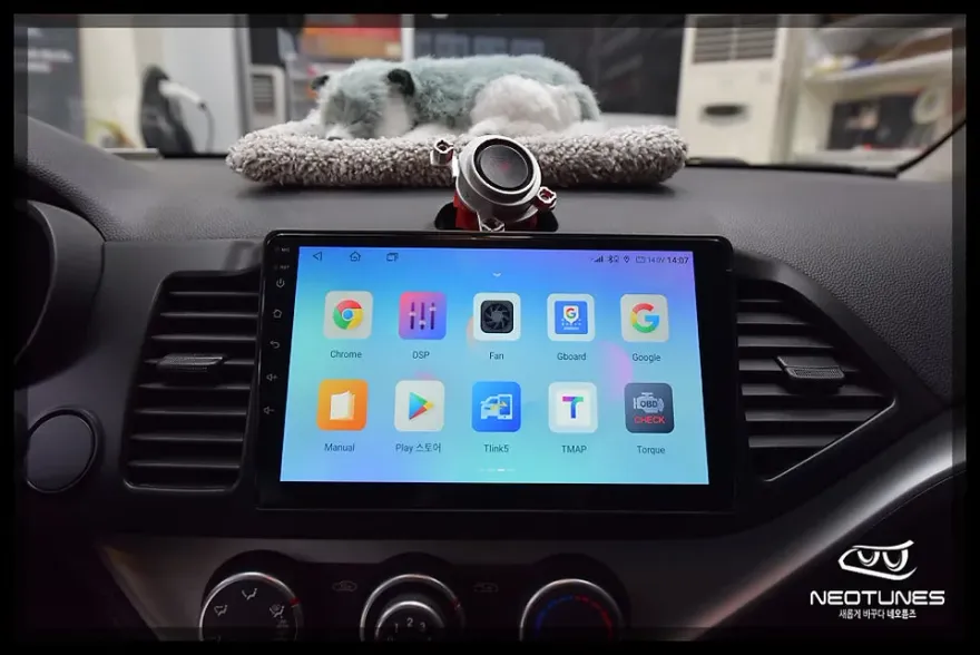 Kia MorningのAndroid Auto・CarPlay取付事例 施工写真 1-2