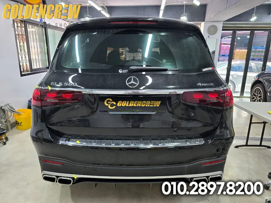 Mercedes-Benz GLS 580のカーラッピング事例｜費用目安・仕上がり 施工写真 1-2