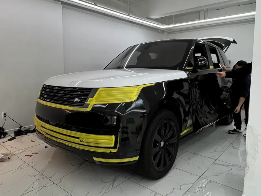 Land Rover Range Roverのカーラッピング事例|費用目安・仕上がり 施工写真 2-2
