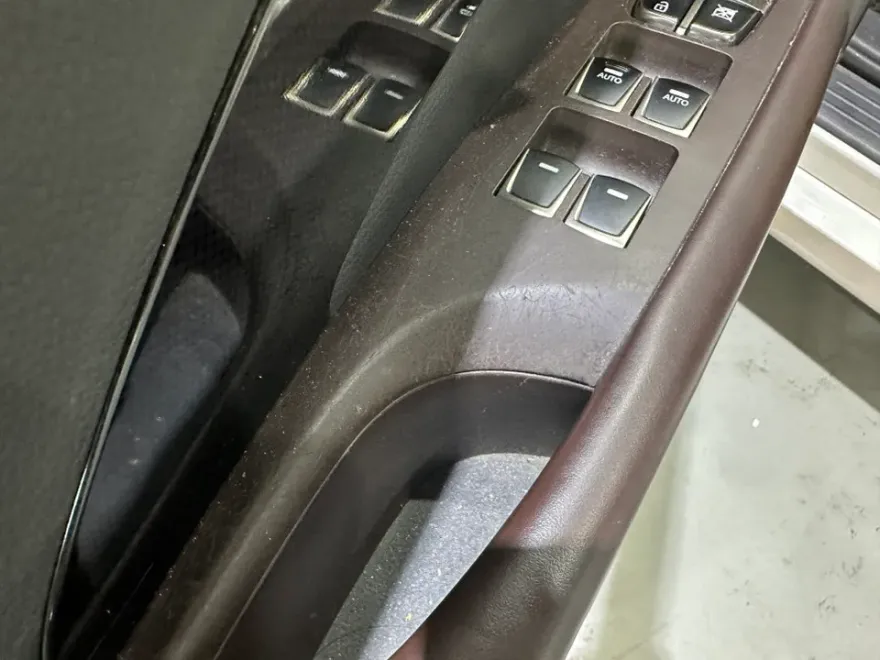 Hyundai Grandeur HG interior customization - Hyundai Grandeur HG Interior Customization Review photo 3