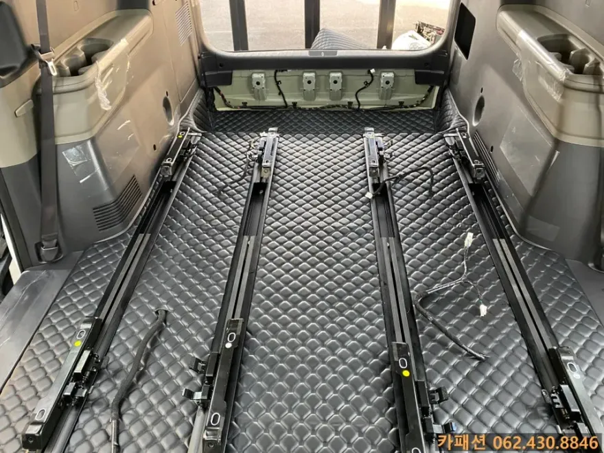 Kia Carnival KA4 new car package - Kia Carnival KA4 New Car Protection Package Review photo 5