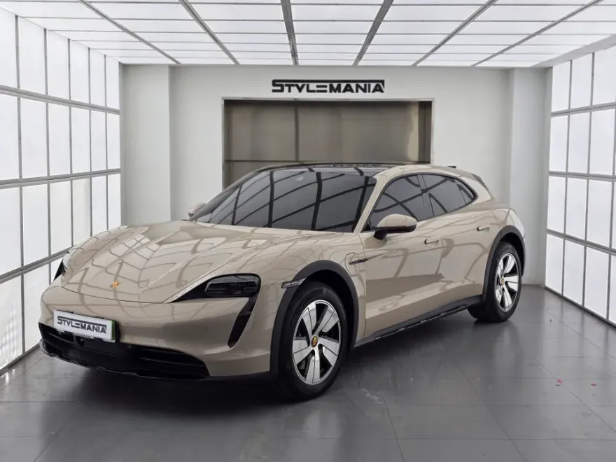 Porsche Taycan PPF施工事例|費用目安と仕上がり 施工写真 4-1