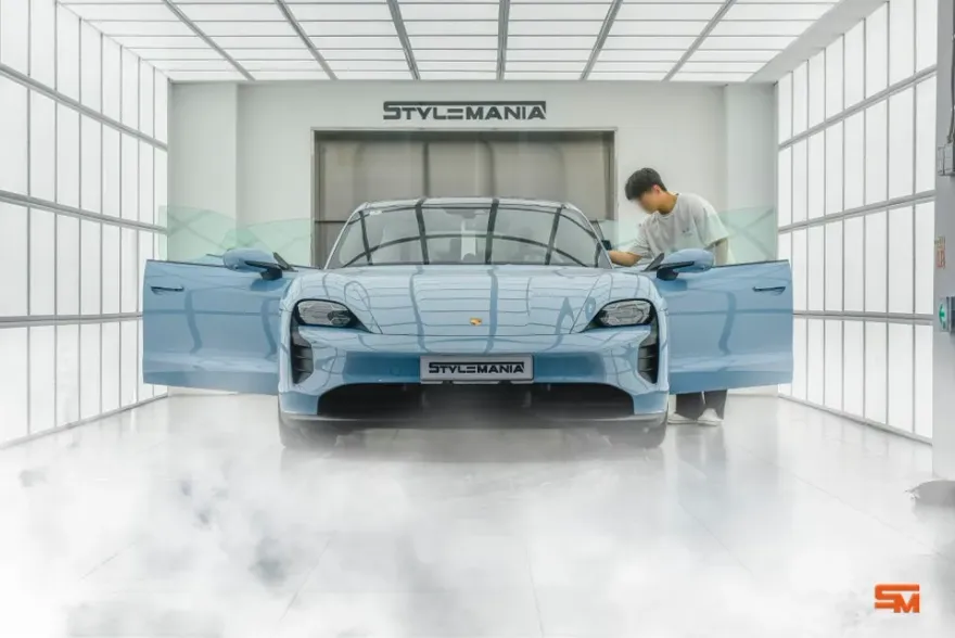 Porsche Taycan PPF施工事例|費用目安と仕上がり 施工写真 2-2