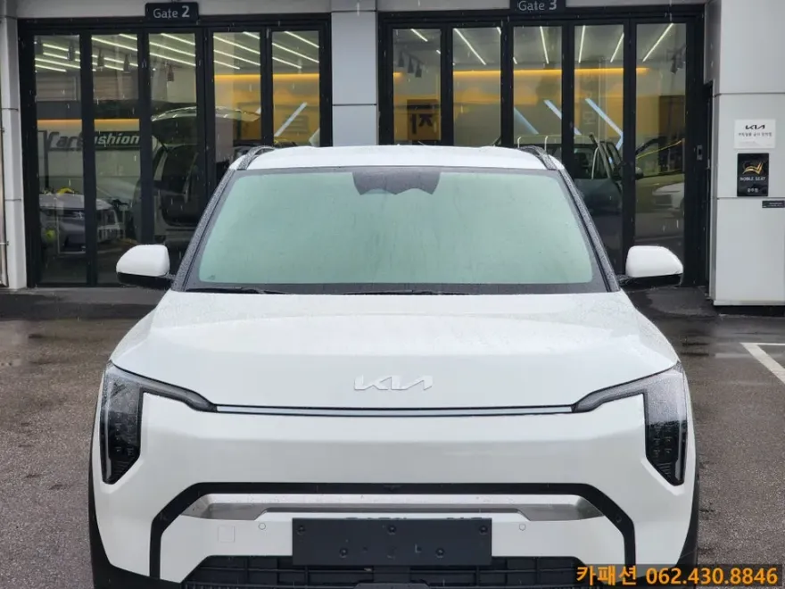 Kia EV3のカーフィルム施工事例|費用目安・仕上がり 施工写真 2-3