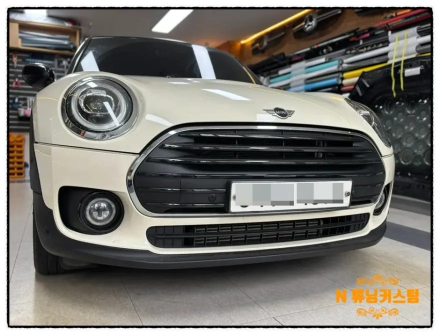 MINI Clubman dash cam - MINI Clubman Dash Cam Installation Review: Under $40 photo 4