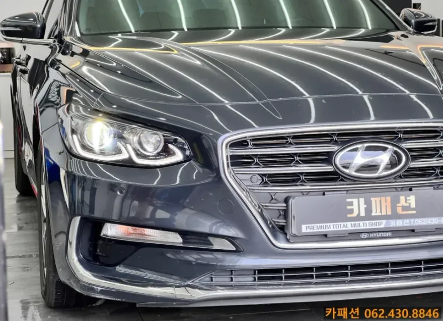 Hyundai Grandeur IGのカーフィルム施工事例 施工写真 3-2