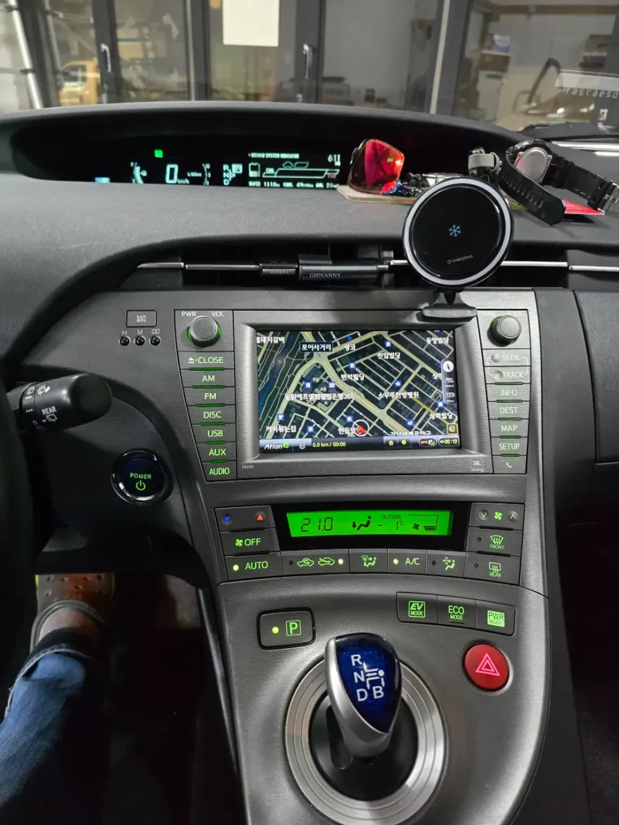 Toyota Prius android head unit - Toyota Prius Android Head Unit Review — Cost & Results photo 4