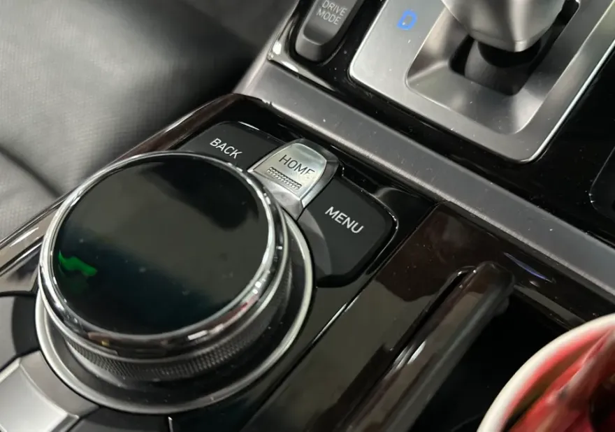 Genesis EQ900のAndroid Auto・CarPlay取付事例 施工写真 3-2