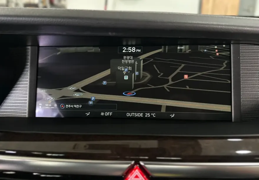 Genesis EQ900のAndroid Auto・CarPlay取付事例 施工写真 4-2
