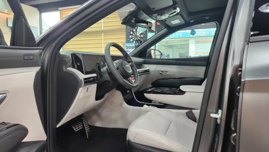 Hyundai Tucson NX4 カーフィルム施工事例|費用目安・仕上がり 施工写真 2-2