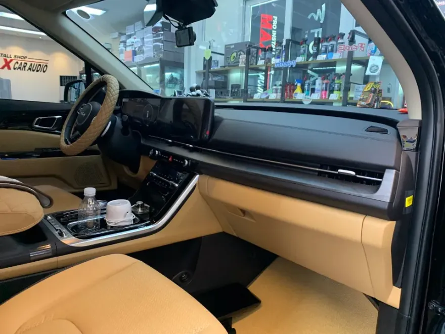 Kia Carnival KA4 oem options - Kia Carnival KA4 Factory Upgrade Review — Cost & Results photo 2