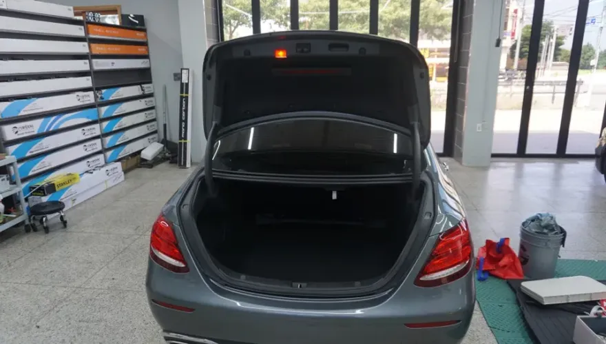 Mercedes-Benz E-Class W213 oem options - Mercedes-Benz E-Class W213 Power Trunk Retrofit Review photo 3