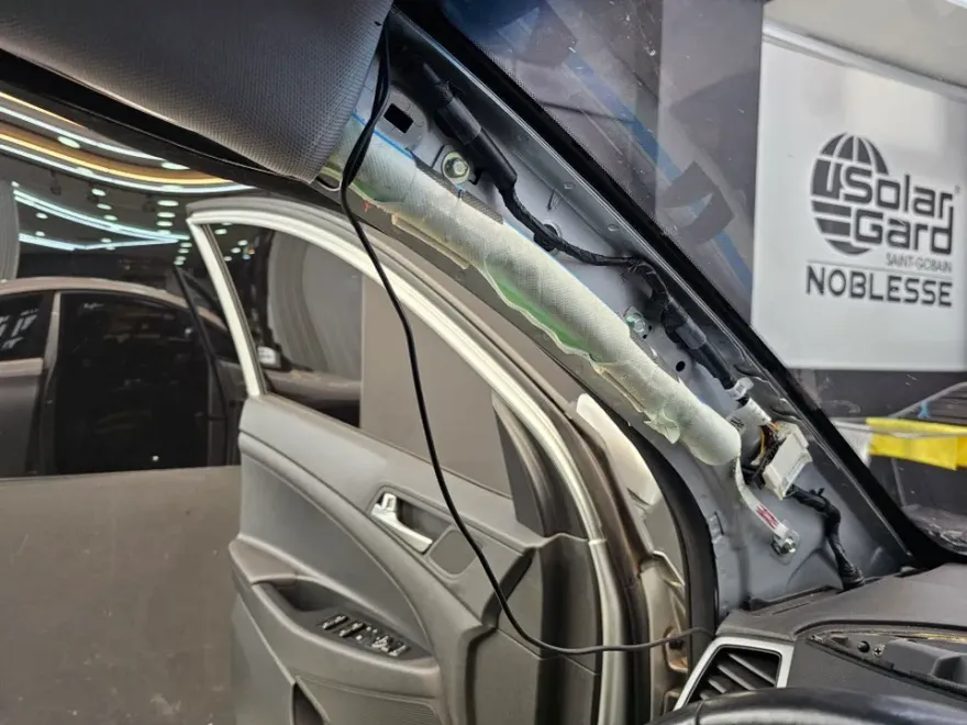 Kia Tucson TLのAndroid Auto・CarPlay取付事例 施工写真 2-2