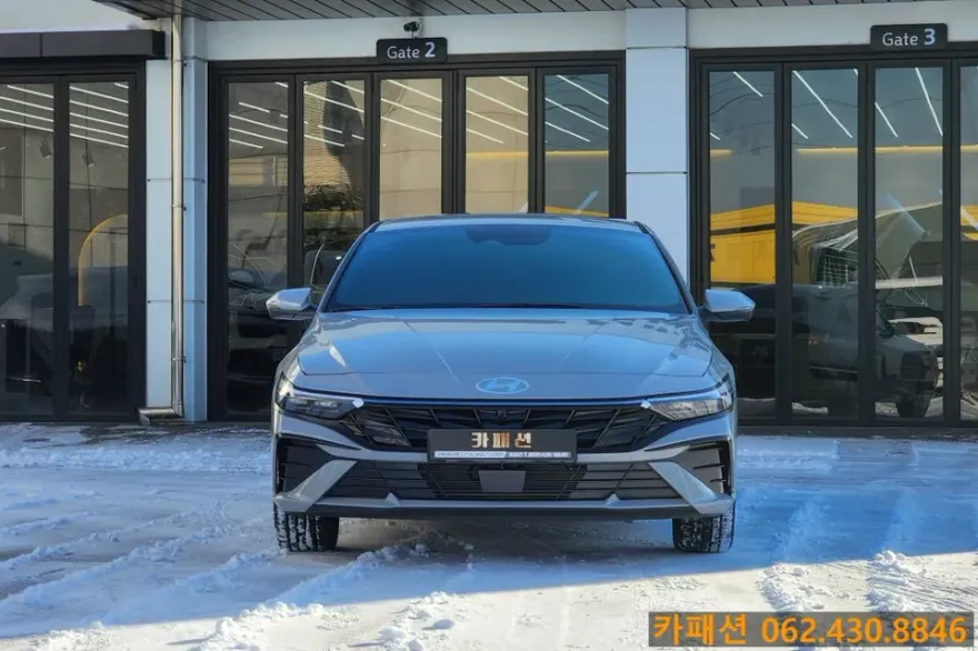 Hyundai Elantra CN7のカーフィルム施工事例｜費用目安・仕上がり 施工写真 3-2